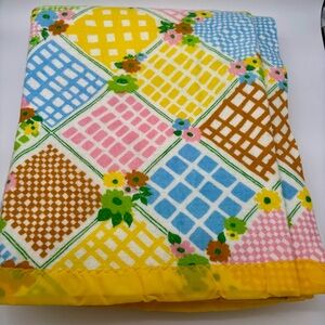 Vintage 70’s Cannon Acrylic Blanket Nylon  Satin Trim 72x85 USA